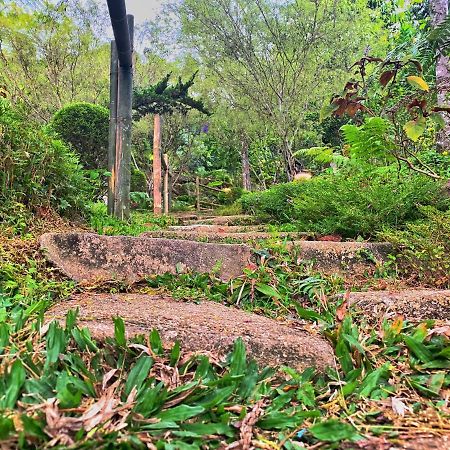 Harmony Valley Retreat Bukittinggi Buitenkant foto